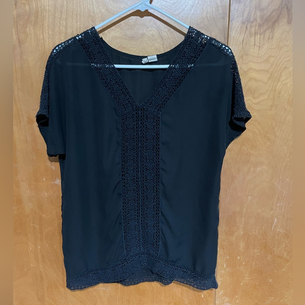 Women’s sheer and lace Japna top XS